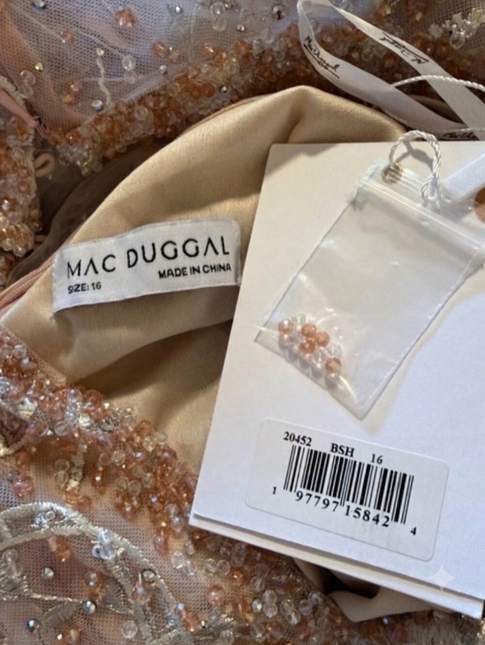 NWT Mac Duggal Size 16 Blush Queen Anne Puff Sleeve Embroidered A-Line Gown - Picture 6 of 15